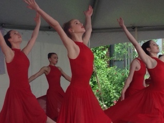 دهمین سالگرد فستیوال رقص های بین الملل در شهر کمبریج