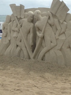 فستیوال بین المللی مجسمه ها ی ماسه ای