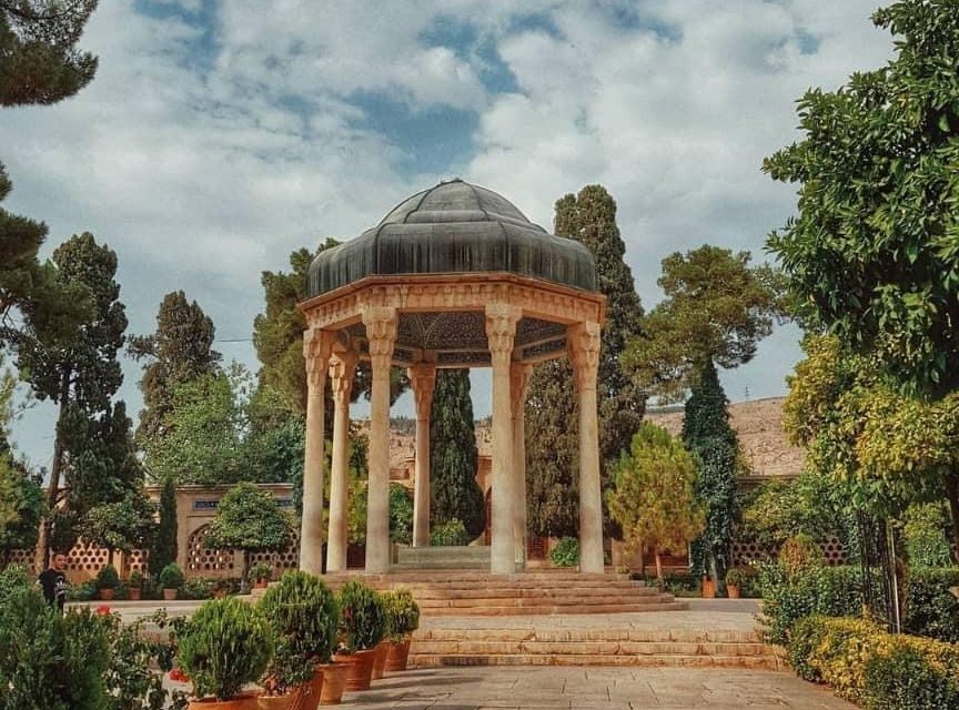 روزشیراز : بود آیا که دگر باره به شیراز رسم ۰۰۰