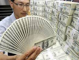 نفسش از جای گرم در می آید