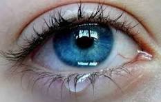 یک چشم گریان و یک خندان